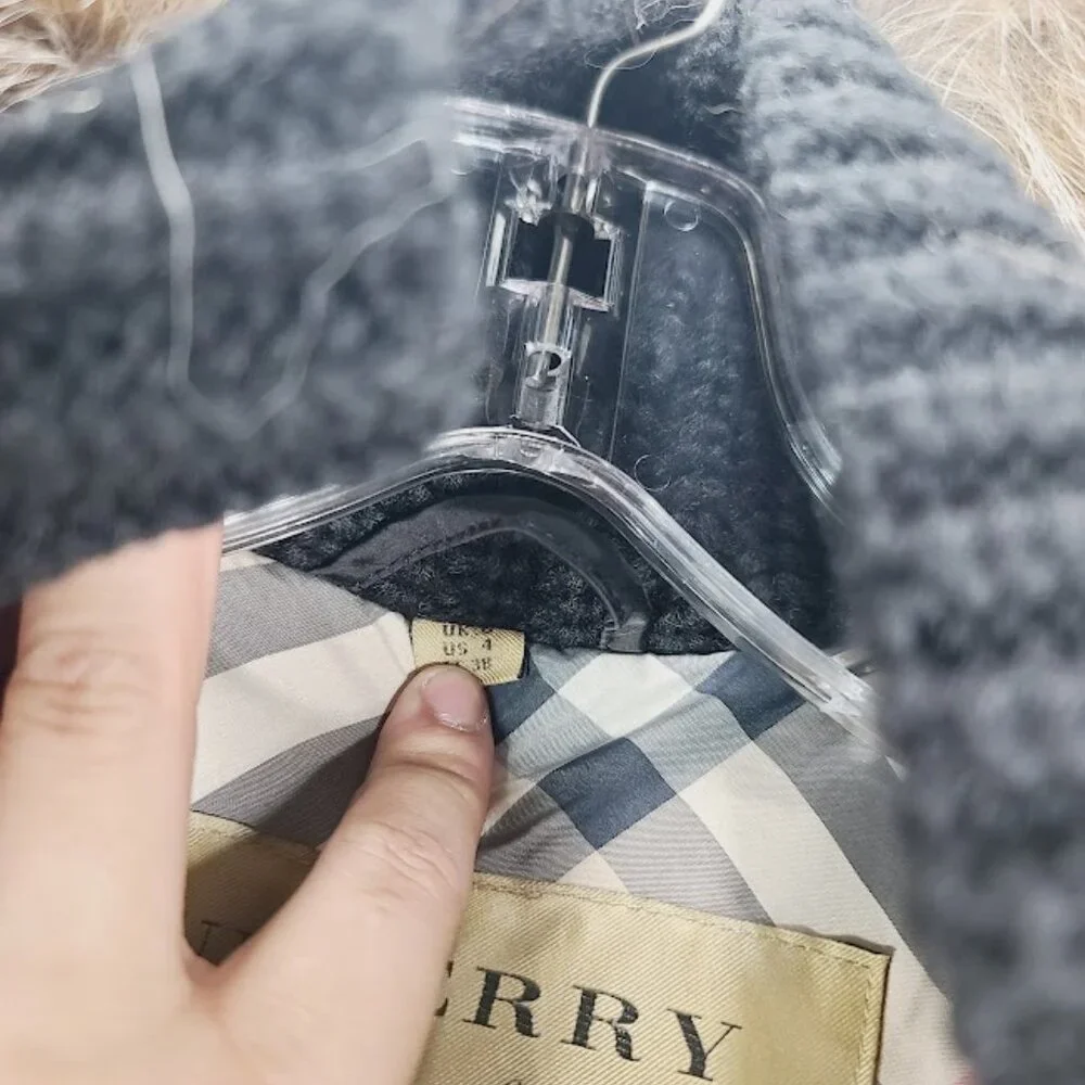 Burberry Women's Black Faux Fur Hoodie Winter Snow‎ Trench Coat Size 4 - Picture 6 of 7
